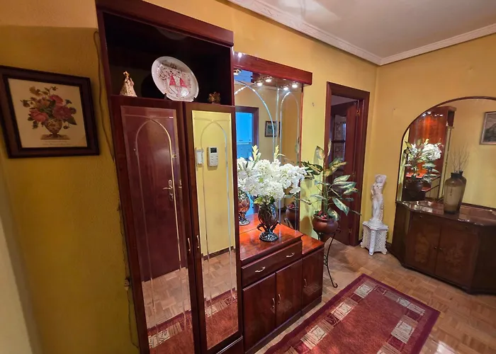 Appartement Lur - Espacioso De 3 Hab En La Calzada - Vut-7016-as Gijón